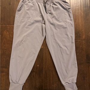 Athleta Women’s Light Gray Joggers LP petite